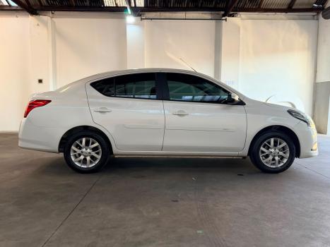 NISSAN Versa Sedan 1.6 16V 4P SV FLEX XTRONIC AUTOM�TICO CVT, Foto 4