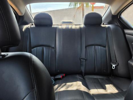 NISSAN Versa Sedan 1.6 16V 4P UNIQUE FLEX XTRONIC AUTOM�TICO CVT, Foto 9