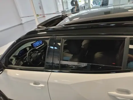 PEUGEOT 2008 1.0 12V 4P FLEX TURBO 200 GT AUTOM�TICO CVT, Foto 13