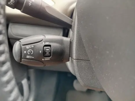 PEUGEOT 2008 1.6 16V 4P FLEX ALLURE AUTOMTICO, Foto 18