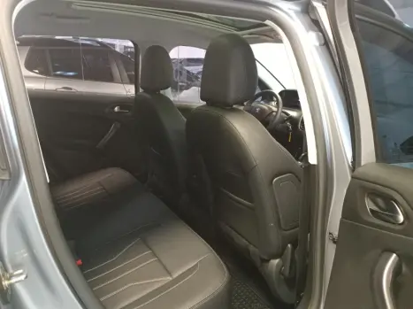 PEUGEOT 2008 1.6 16V 4P FLEX GRIFFE THP TURBO, Foto 11
