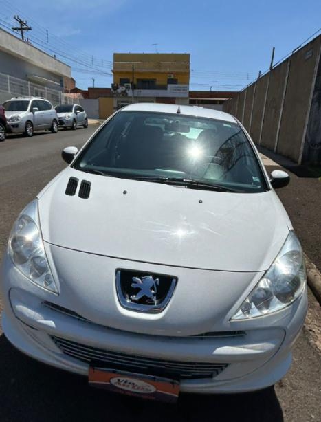 PEUGEOT 207 Hatch 1.4 XR FLEX, Foto 3 PEUGEOT 207 Hatch 1.4 XR FLEX, Foto 3