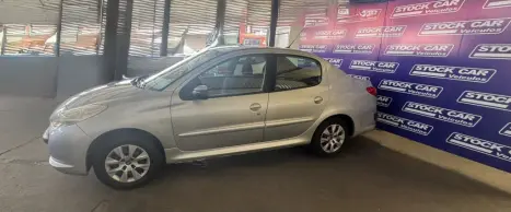 PEUGEOT 207 Sedan 1.4 4P PASSION XR FLEX, Foto 3