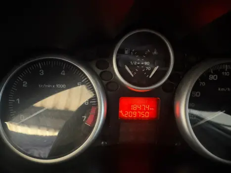 PEUGEOT 207 Sedan 1.4 4P PASSION XR FLEX, Foto 5