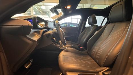 PEUGEOT 208 1.0 12V 4P FLEX GT TURBO 200 AUTOM�TICO CVT, Foto 8