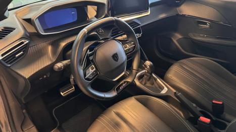 PEUGEOT 208 1.0 12V 4P FLEX GT TURBO 200 AUTOM�TICO CVT, Foto 12