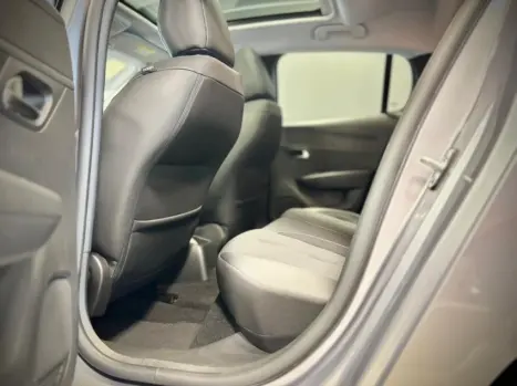 PEUGEOT 208 1.0 4P FLEX FIREFLY STYLE, Foto 10