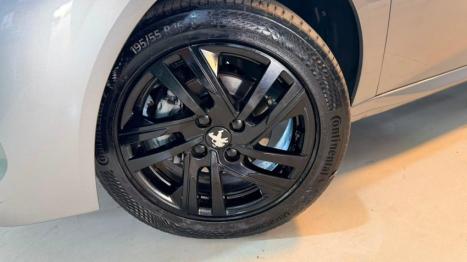 PEUGEOT 208 1.0 4P FLEX FIREFLY STYLE, Foto 7
