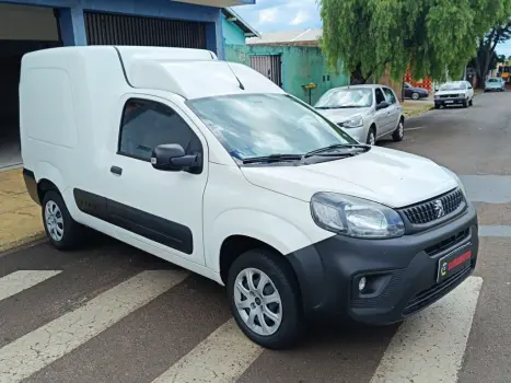 PEUGEOT Partner 1.6 16V 3P FLEX, Foto 1