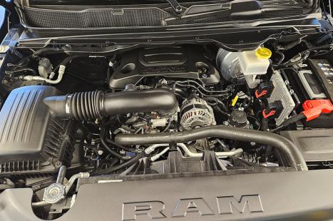 RAM 1500 5.7 V8 LIIMITED CABINE DUPLA 4X4 AUTOMTICO, Foto 19