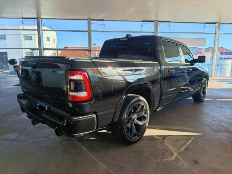 RAM 1500 5.7 V8 LIMITED NIGHT EDITION CABINE DUPLA 4X4 AUTOM�TICO, Foto 4