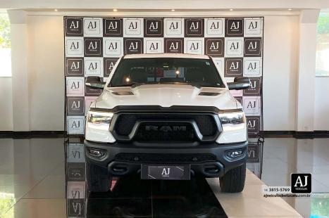RAM 1500 5.7 V8 REBEL CABINE DUPLA 4X4 AUTOMTICO, Foto 2