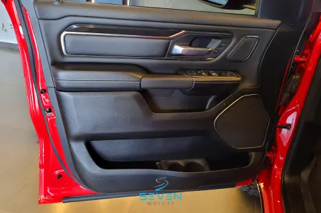 RAM 1500 5.7 V8 REBEL CABINE DUPLA 4X4 AUTOMTICO, Foto 12