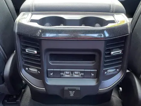 RAM 1500 5.7 V8 REBEL CABINE DUPLA 4X4 AUTOMTICO, Foto 20