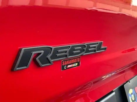 RAM 1500 5.7 V8 REBEL CABINE DUPLA 4X4 AUTOMTICO, Foto 23