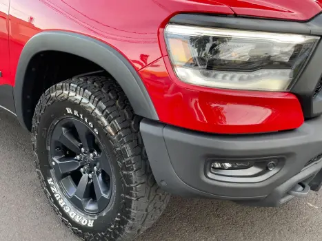 RAM 1500 5.7 V8 REBEL CABINE DUPLA 4X4 AUTOMTICO, Foto 32