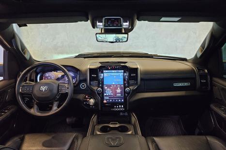 RAM 1500 5.7 V8 REBEL CABINE DUPLA 4X4 AUTOM�TICO, Foto 9