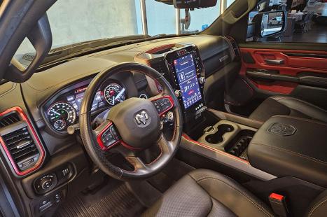 RAM 1500 5.7 V8 REBEL CABINE DUPLA 4X4 AUTOM�TICO, Foto 14