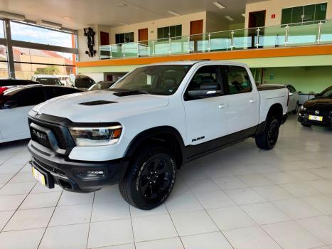 RAM 1500 5.7 V8 REBEL CABINE DUPLA 4X4 AUTOMÁTICO, Foto 3