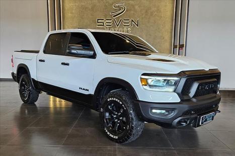 RAM 1500 5.7 V8 REBEL CABINE DUPLA 4X4 AUTOM�TICO, Foto 7