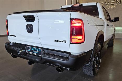 RAM 1500 5.7 V8 REBEL CABINE DUPLA 4X4 AUTOM�TICO, Foto 9