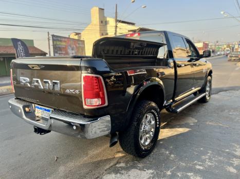 RAM 2500 6.7 I6 24V SLT CABINE DUPLA TURBO DIESEL LARAMIE 4X4 AUTOMTICO, Foto 4