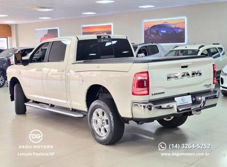 RAM 2500 6.7 I6 24V SLT CABINE DUPLA TURBO DIESEL LARAMIE 4X4 AUTOMTICO, Foto 4