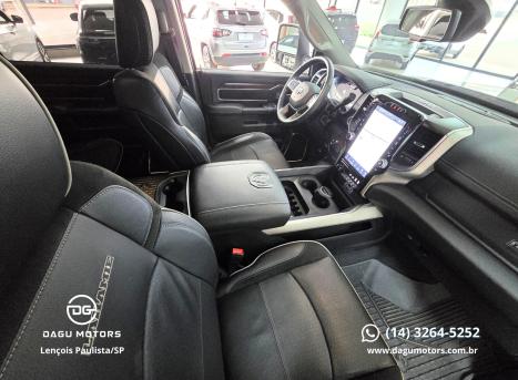 RAM 2500 6.7 I6 24V SLT CABINE DUPLA TURBO DIESEL LARAMIE 4X4 AUTOMTICO, Foto 9