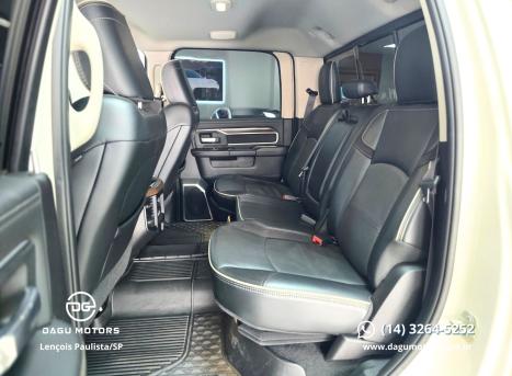 RAM 2500 6.7 I6 24V SLT CABINE DUPLA TURBO DIESEL LARAMIE 4X4 AUTOMTICO, Foto 10