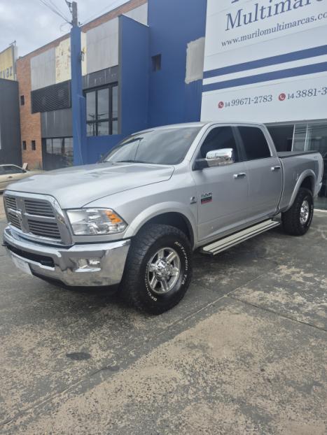 RAM 2500 6.7 I6 24V SLT CABINE DUPLA TURBO DIESEL LARAMIE 4X4 AUTOM�TICO, Foto 3