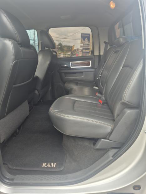RAM 2500 6.7 I6 24V SLT CABINE DUPLA TURBO DIESEL LARAMIE 4X4 AUTOM�TICO, Foto 8