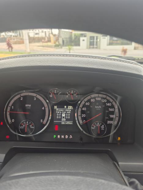 RAM 2500 6.7 I6 24V SLT CABINE DUPLA TURBO DIESEL LARAMIE 4X4 AUTOM�TICO, Foto 9