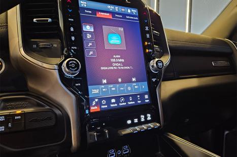 RAM 2500 6.7 I6 24V SLT CABINE DUPLA TURBO DIESEL LARAMIE 4X4 AUTOM�TICO, Foto 15