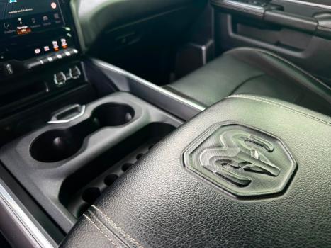 RAM 2500 6.7 I6 24V SLT CABINE DUPLA TURBO DIESEL LARAMIE 4X4 AUTOM�TICO, Foto 16