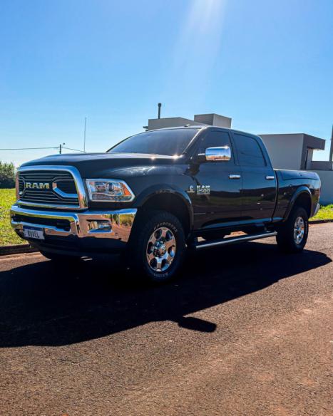 RAM 2500 6.7 I6 24V SLT CABINE DUPLA TURBO DIESEL LARAMIE 4X4 AUTOM�TICO, Foto 1
