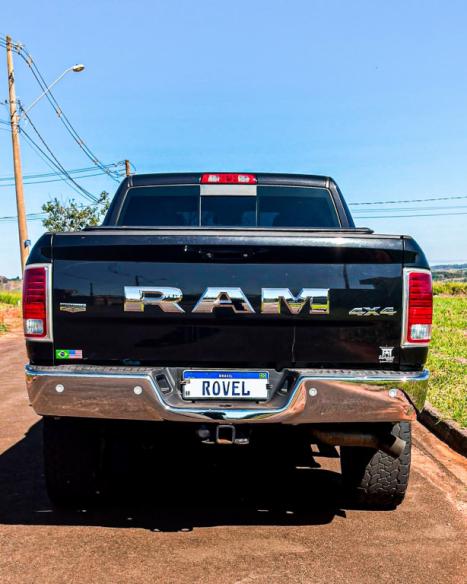 RAM 2500 6.7 I6 24V SLT CABINE DUPLA TURBO DIESEL LARAMIE 4X4 AUTOM�TICO, Foto 11