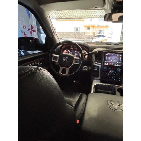 RAM 2500 6.7 I6 24V SLT CABINE DUPLA TURBO DIESEL LARAMIE 4X4 AUTOM�TICO, Foto 14