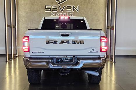 RAM 2500 6.7 I6 24V SLT CABINE DUPLA TURBO DIESEL RODEO 4X4 AUTOM�TICO, Foto 4