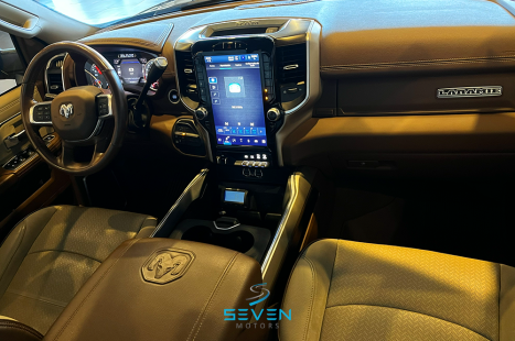 RAM 3500 6.7 I6 LIMITED LARAMIE CABINE DUPLA TURBO DIESEL AUTOMÁTICO, Foto 11 RAM 3500 6.7 I6 LIMITED LARAMIE CABINE DUPLA TURBO DIESEL AUTOMÁTICO, Foto 11