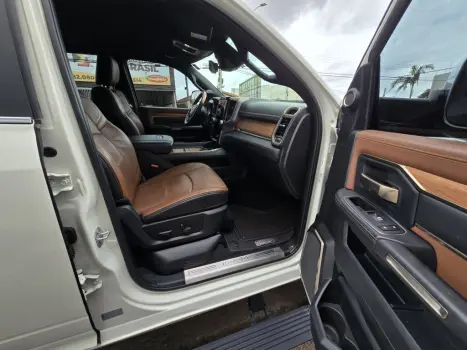 RAM 3500 6.7 I6 LIMITED LONG HORN CABINE DUPLA 4X4 TURBO DIESEL AUTOM�TICO, Foto 5