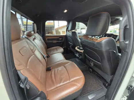 RAM 3500 6.7 I6 LIMITED LONG HORN CABINE DUPLA 4X4 TURBO DIESEL AUTOM�TICO, Foto 6