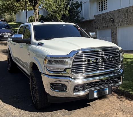 RAM 3500 6.7 I6 LIMITED LARAMIE CABINE DUPLA TURBO DIESEL AUTOM�TICO, Foto 3