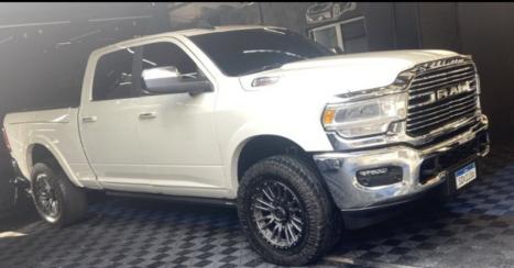 RAM 3500 6.7 I6 LIMITED LARAMIE CABINE DUPLA TURBO DIESEL AUTOM�TICO, Foto 5