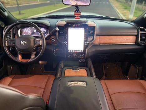 RAM 3500 6.7 I6 LIMITED LONG HORN CABINE DUPLA 4X4 TURBO DIESEL AUTOM�TICO, Foto 3