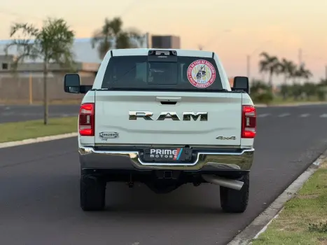 RAM 3500 6.7 I6 LIMITED LONG HORN CABINE DUPLA 4X4 TURBO DIESEL AUTOM�TICO, Foto 12