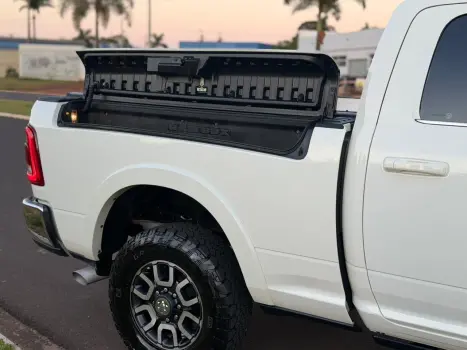 RAM 3500 6.7 I6 LIMITED LONG HORN CABINE DUPLA 4X4 TURBO DIESEL AUTOM�TICO, Foto 16