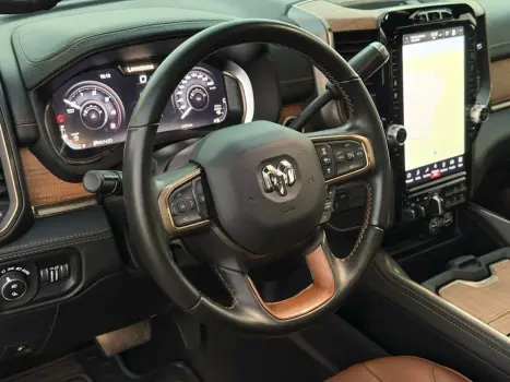 RAM 3500 6.7 I6 LIMITED LONG HORN CABINE DUPLA 4X4 TURBO DIESEL AUTOM�TICO, Foto 20