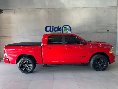 RAM Classic 5.7 V8 32V 4P HEMI LARAMIE AUTOMÁTICO, Foto 2 RAM Classic 5.7 V8 32V 4P HEMI LARAMIE AUTOMÁTICO, Foto 2