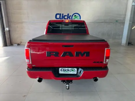 RAM Classic 5.7 V8 32V 4P HEMI LARAMIE AUTOMÁTICO, Foto 4 RAM Classic 5.7 V8 32V 4P HEMI LARAMIE AUTOMÁTICO, Foto 4
