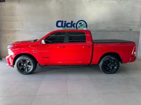 RAM Classic 5.7 V8 32V 4P HEMI LARAMIE AUTOMÁTICO, Foto 6 RAM Classic 5.7 V8 32V 4P HEMI LARAMIE AUTOMÁTICO, Foto 6